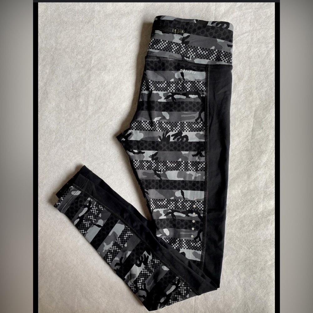 COPY - Nike women’s workout leggings